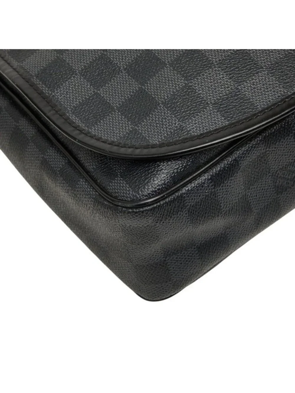 Louis Vuitton Damier Graphite Daniel MM Crossbody Shoulder Bag Black Leather